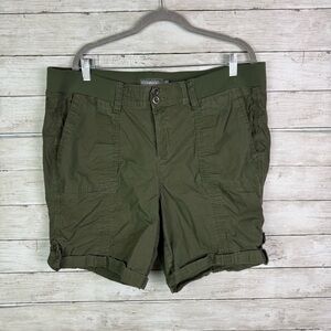 Torrid Cargo Shorts Forest Green Size 20